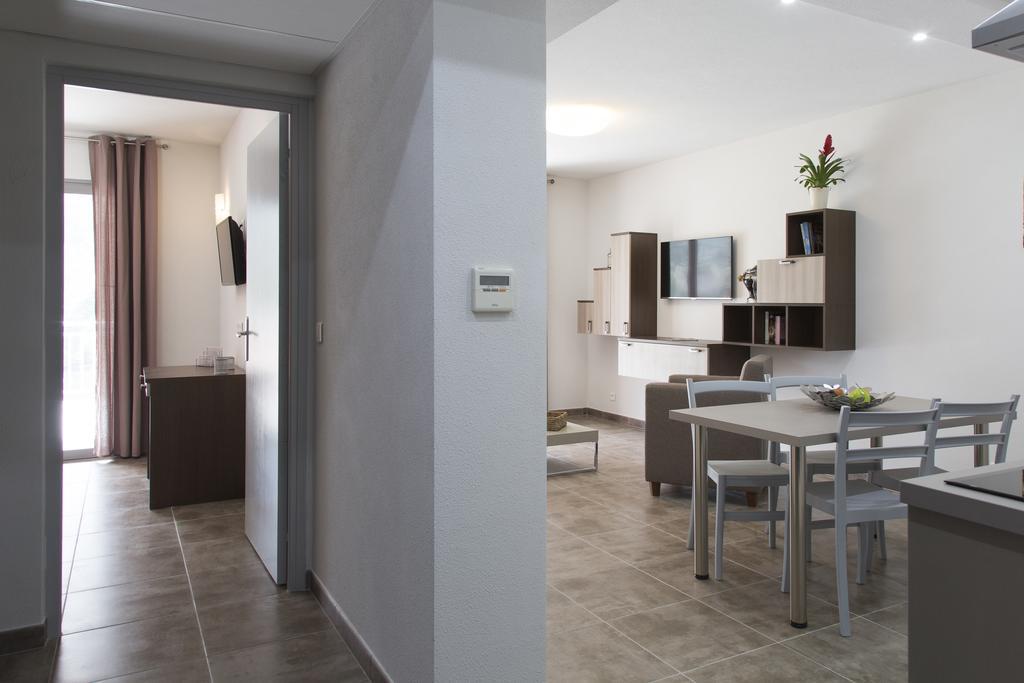 Residence Hoteliere Capu Seninu Porto  Ngoại thất bức ảnh